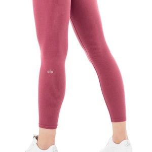 Alo Yoga RIBBED HIGH-WAIST 7/8 BLISSFUL LEGGING / Raspberry Sorbet / L